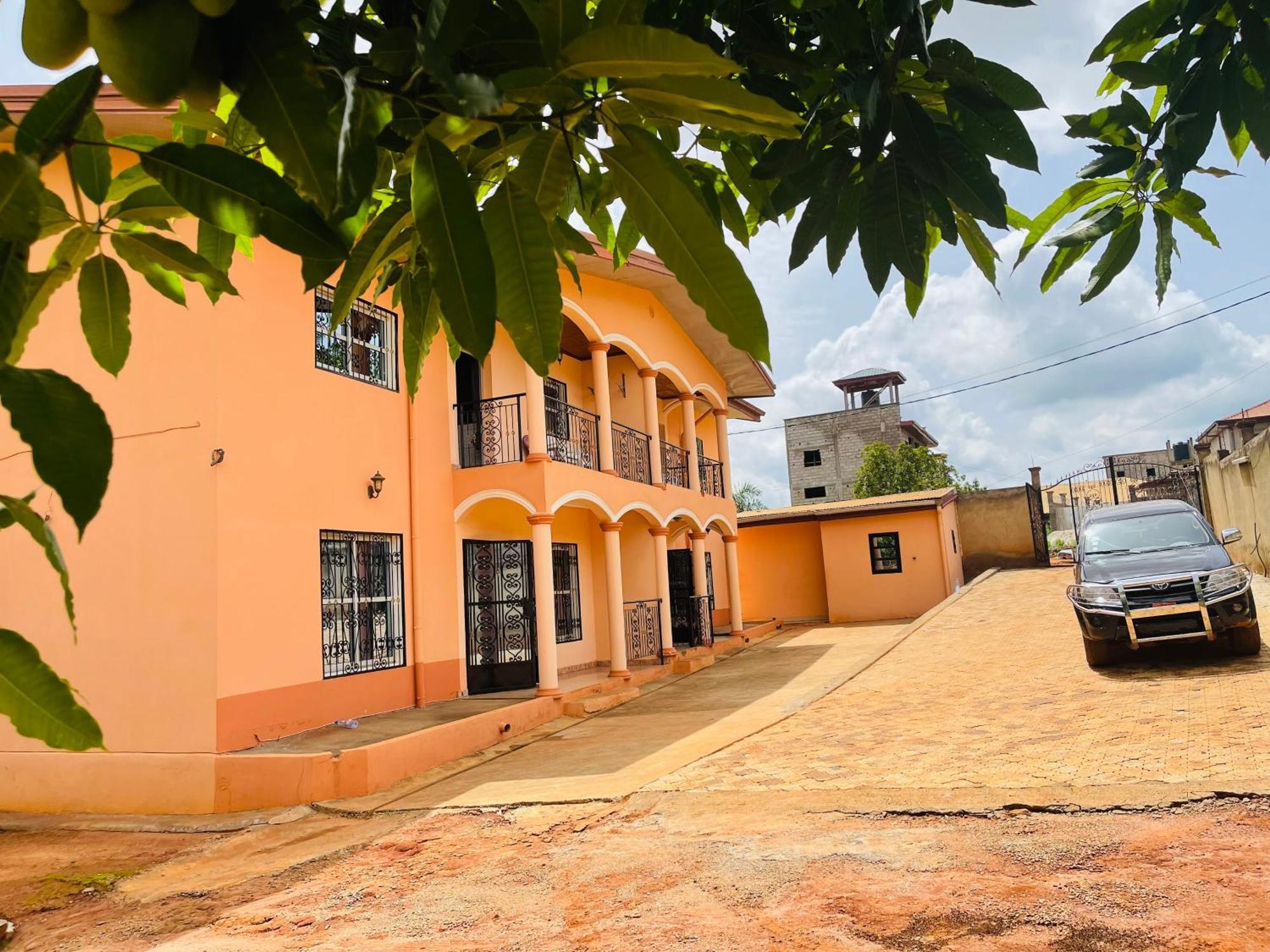 Villa Contemporaine Yaoundé Exterior foto